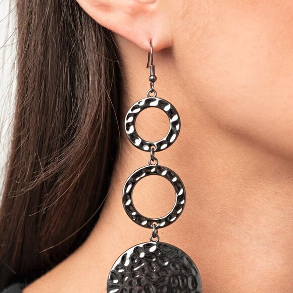 paparazzi Jewelry - Paparazzi Jewelry Accessories - Blooming Baubles - Black Earrings - Vintage